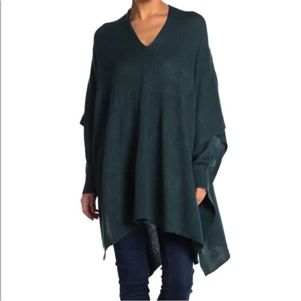 RDI Poncho Knit Pullover V-Neck Green